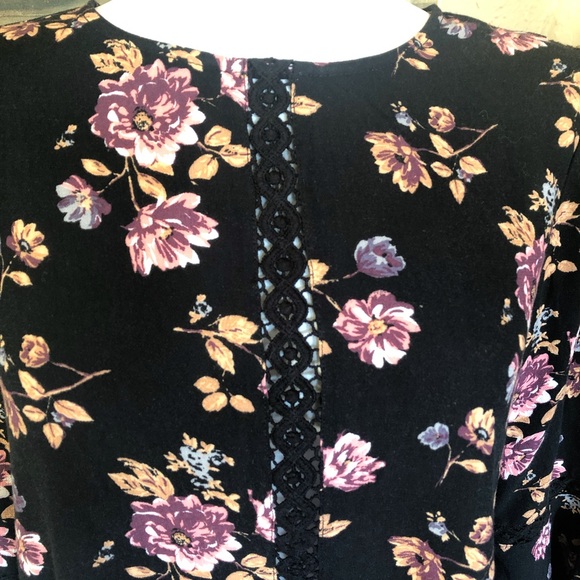 Forever 21 flower print blouse/size M - Picture 2 of 5